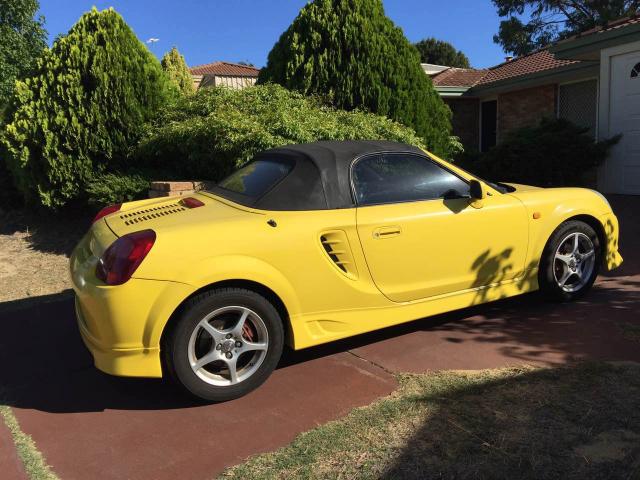 Toyota MR2 ܳ ǿ