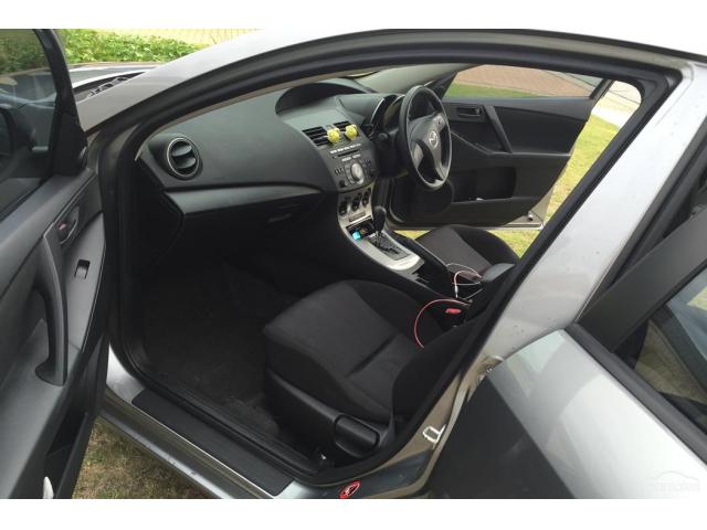 2009 Mazda 3 LOW km 