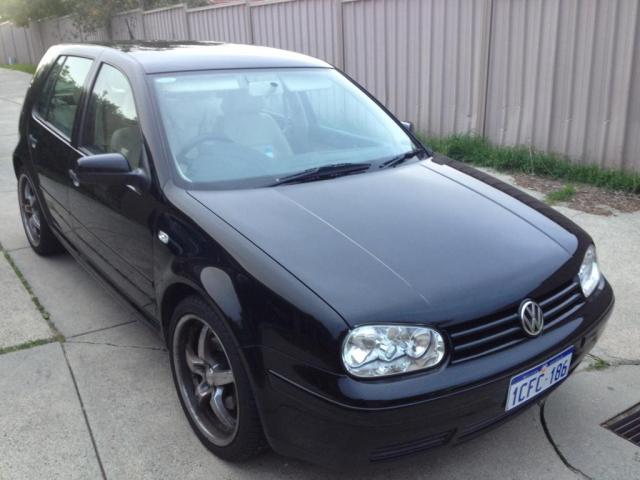 2002 GOLF 4 2.0 ֲϧ