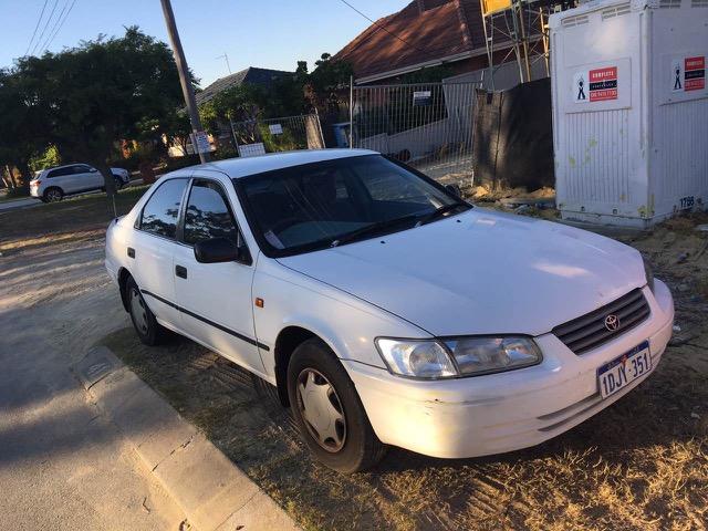 ʵ1998 TOYOTA CAMRY 