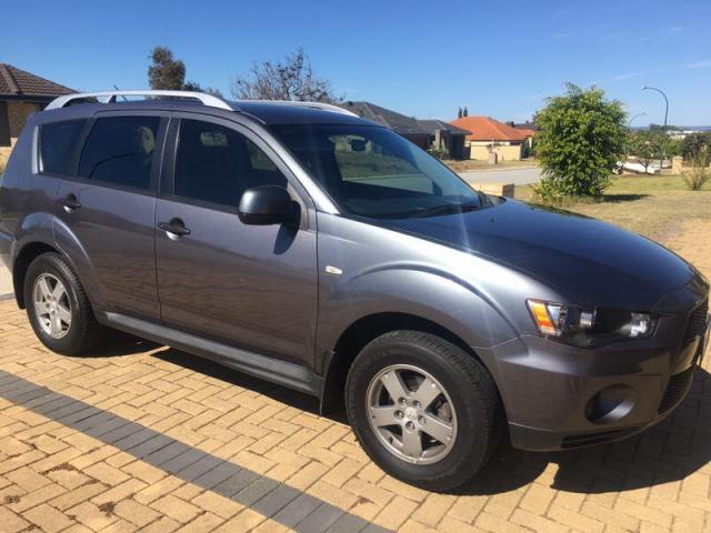 2010Mitsubishi Outlander