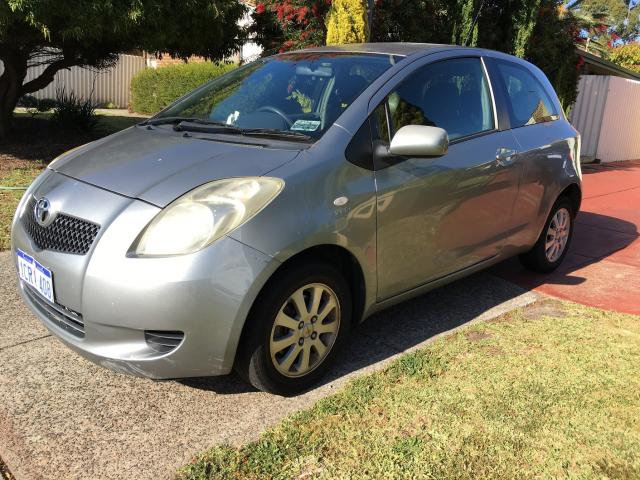 2007Toyota YarisԶ10