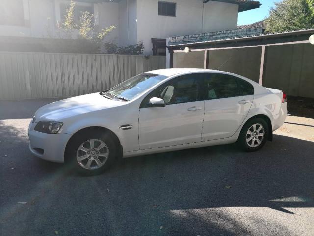 09Holden commodore