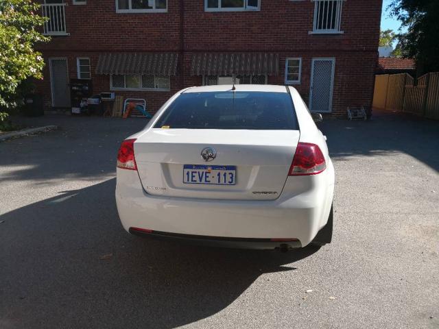 09Holden commodore