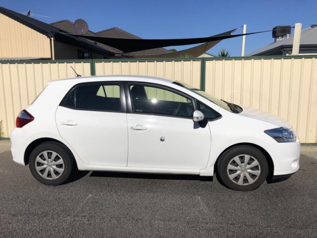 2011 Toyota corolla